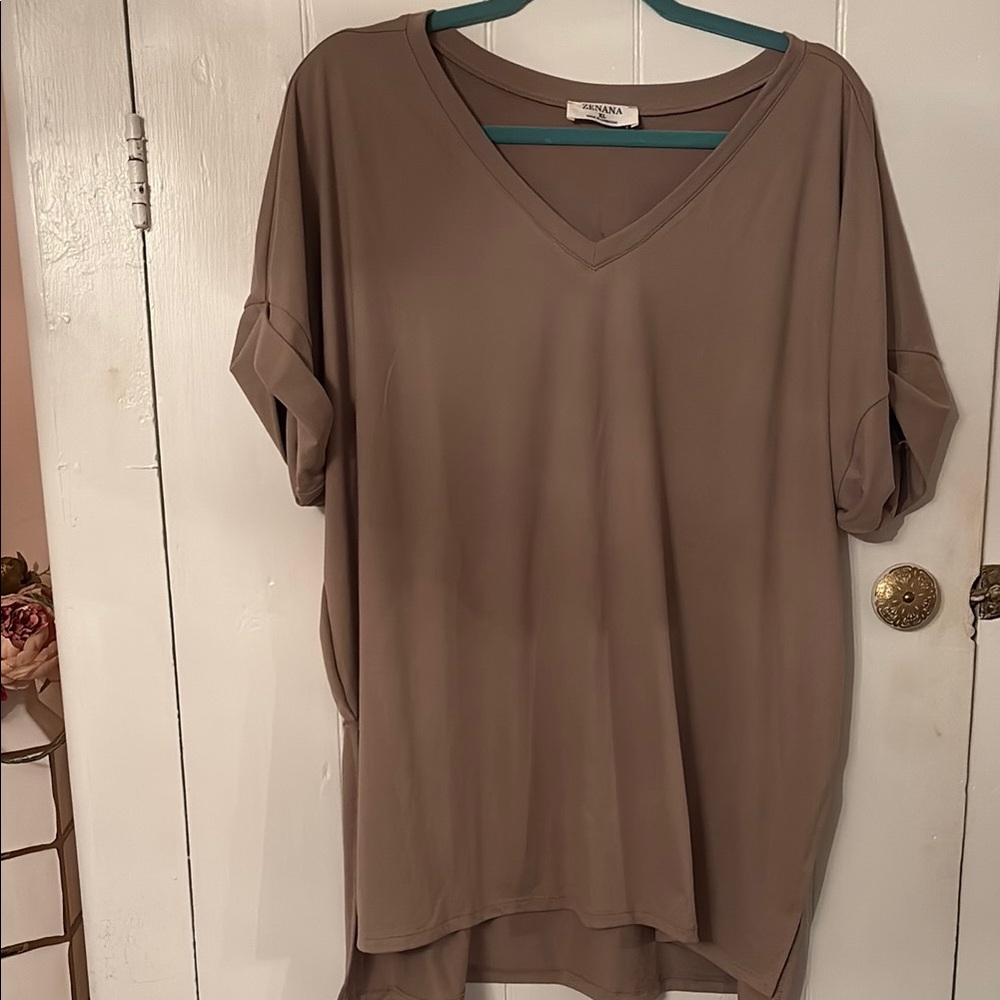 Zenana Women's V-Neck Tunic Top in Taupe NWOT XL